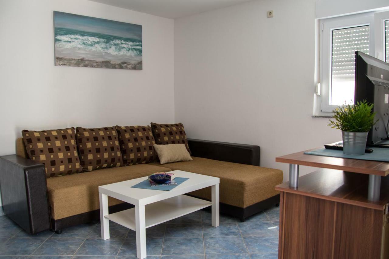 Apartmani Most Maslenica Exterior photo